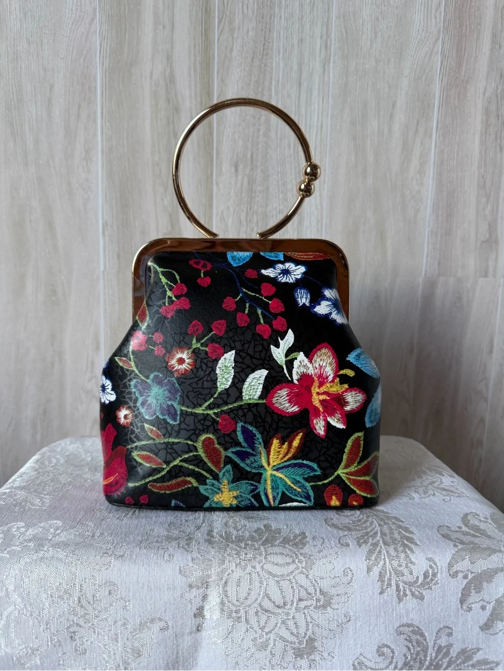 Black Floral Ring-Handle Evening Bag